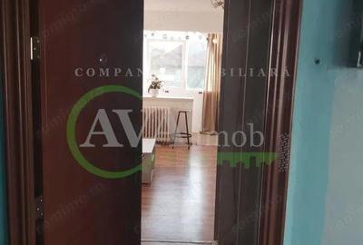 Garsoniera confort 1, etaj 3, zona Garii - 1