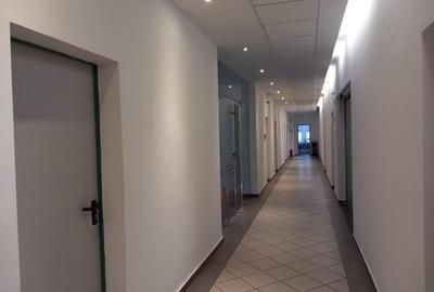 Birou, de 110 mp, în Gara de Nord - 4