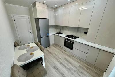 Apartament cu 2 camere decomandat în Girocului - 2
