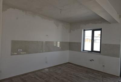 Casă individuală cu 4 camere cu Teren 400 Mp în Clinceni - 10