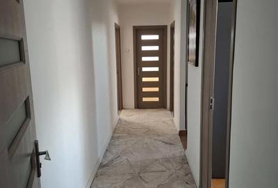 Apartament cu 4 camere decomandat în Cantemir - 4
