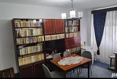 Vand apartament Pia?a Unirii, Foc?ani - 5