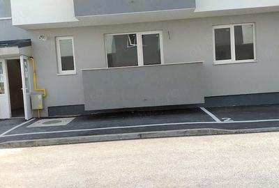 Apartament cu 2 camere decomandat în Florești