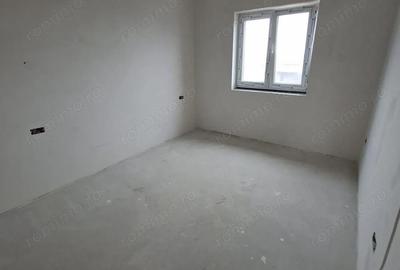 Casă cu 5 camere cu Teren 500 Mp în Șag - 10