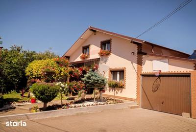 Casă cu 6 camere cu Garaj în Voitinel - 11
