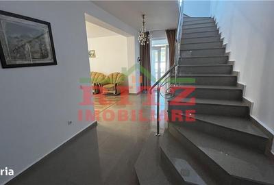 Casă cu 4 camere cu Teren 350 Mp în Central - 2