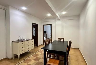 Apartament cu 3 camere decomandat în Central - 2