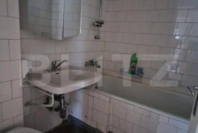 Casă cu 6 camere cu Canalizare în Aurel Vlaicu - 2