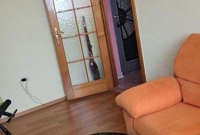Apartament cu 2 camere decomandat în Micro 21 - 2
