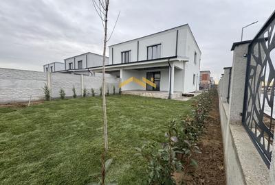 Bucovăț-Duplex P+E-4 Camere - 2