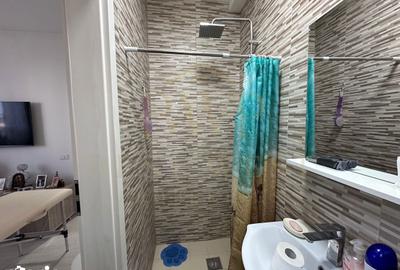 Casă cu 3 camere cu Canalizare în Moșnița Nouă - 4