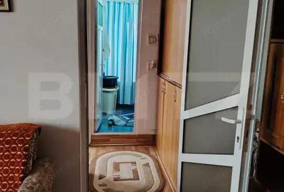Apartament cu 2 camere semidecomandat, mobilat în Micro 4 - 10