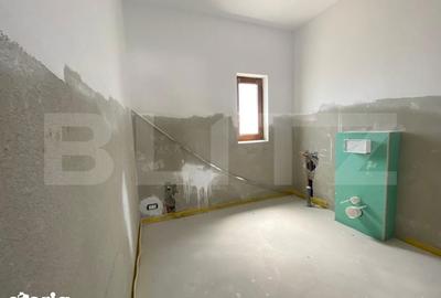 Casă cu 5 camere cu Teren 250 Mp în Giroc