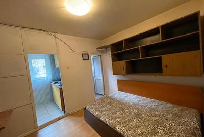 Garsonieră luminoasă  pe Str. Amurgului,la 5 minute de Piața Rahova, COMISION 0% - 1