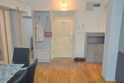 Inchiriez apartament 2 camere decomandat in Deva, zona Spital, et 3 - 8