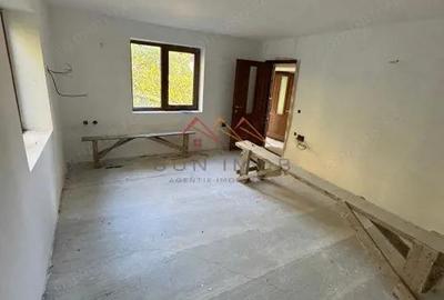 Vila S+P+E, priveliste deosebita, 6 camere, garaj, terasa, Cornu, PH - 9