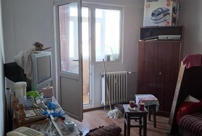 Apartament cu 2 camere decomandat în Tei - 4