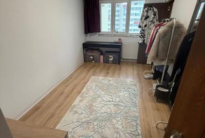 Apartament cu 3 camere circular în Berceni - 14