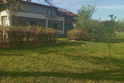Teren de 700 mp, în Central - 5