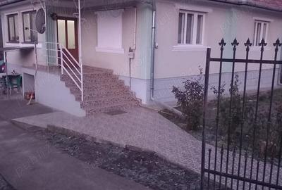 Casă în Tritenii-Hotar - 1