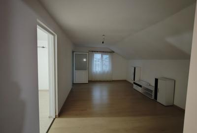 Casa cu mansarda de vanzare in Navodari - 8