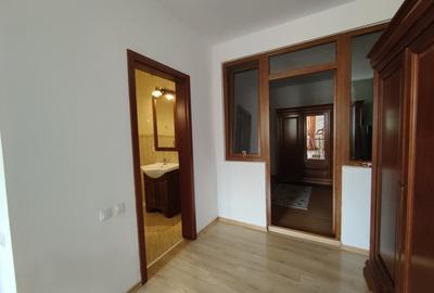 Apartament cu 3 camere decomandat în Drumul Taberei - 9