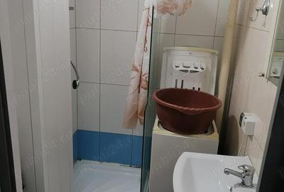 Garsonieră decomandată în Central - 4