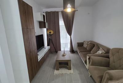 Apartament cu 2 camere semidecomandat în Giroc