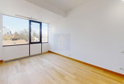 Apartament cu 4 camere semidecomandat în Eminescu - 13