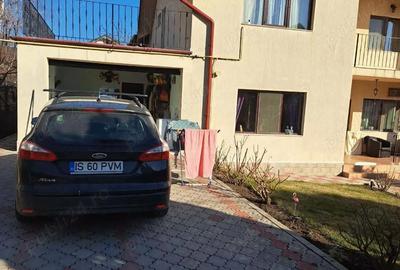 Casă cu Teren 1000 Mp în Central - 2