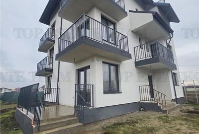 Casă cu 7 camere cu Canalizare în Rahova - 9