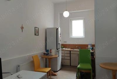 Oferim pentru inchiriere spatiu comercial zona Delfinariu 68 mp Oferim pentru inchiriere spatiu comercial zona Delfinariu 68 mp - 4