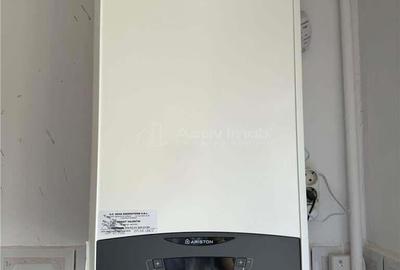 Apartament cu 3 camere decomandat în Bocșa - 7