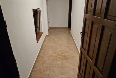 Închiriem birou in centrul Timisoarei 45mp-parter-360€ 48mp-mansardă înaltă-330€ Închiriem birou in centrul Timisoarei 45mp-parter-360€ 48mp-mansardă înaltă-330€ - 14