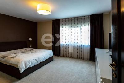 Casă cu 5 camere cu Teren 254 Mp în 9 Mai - 1