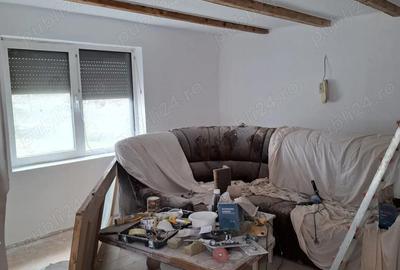 Casă cu 3 camere cu Teren 1850 Mp în Rod - 8