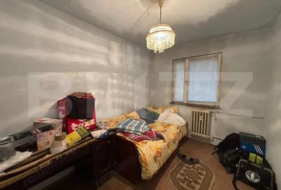 Apartament semidecomandat, 3 camere, zona Niela-Craiovi?a Noua