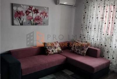 Apartament cu 3 camere semidecomandat, mobilat în Micro 3