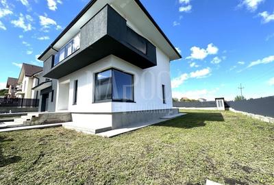 Casă individuală cu 4 camere cu Canalizare în Chinteni - 2