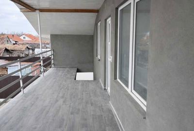 Casă cu 4 camere în 6 Vânători - 1