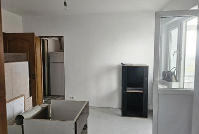 2 camere   renovat complet/Strada  Pricopan /nemobilat - 15