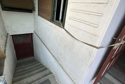 Casă cu 4 camere cu Teren 250 Mp în Central - 6