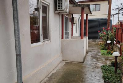 Casă cu 3 camere în Central - 1