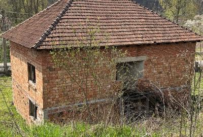 Casă individuală cu 5 camere cu Teren 2500 Mp în Măldărești - 7