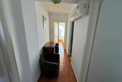 Apartament cu 3 camere semidecomandat în Exterior Vest - 1