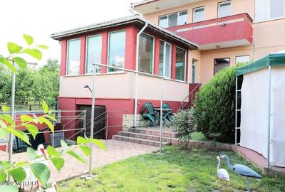 Ovidiu - Str. Nationala, Vila P+1E, teren 1094 mp, vedere la lac! - 8