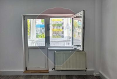 Apartament cu 4 camere decomandat în 13 Septembrie - 8