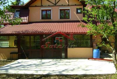 Casă cu Teren 1746 Mp în Cornu - 17