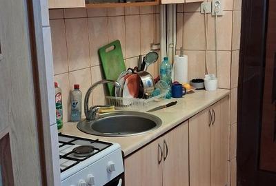 Garsonieră decomandată în Central - 4