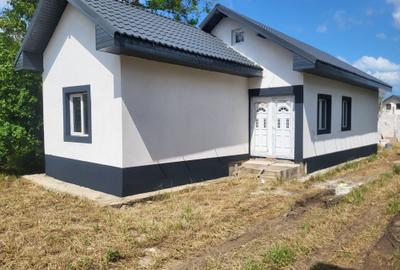Casă cu 3 camere în Lumina - 5